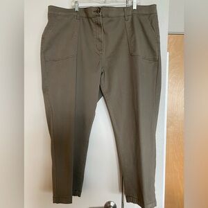 Plus size Croft & Barrow dark tan pants.    NWOT